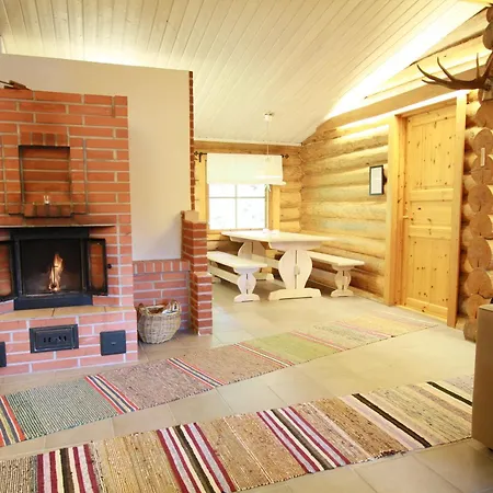 Hawkhill Feriehus Tervalampi